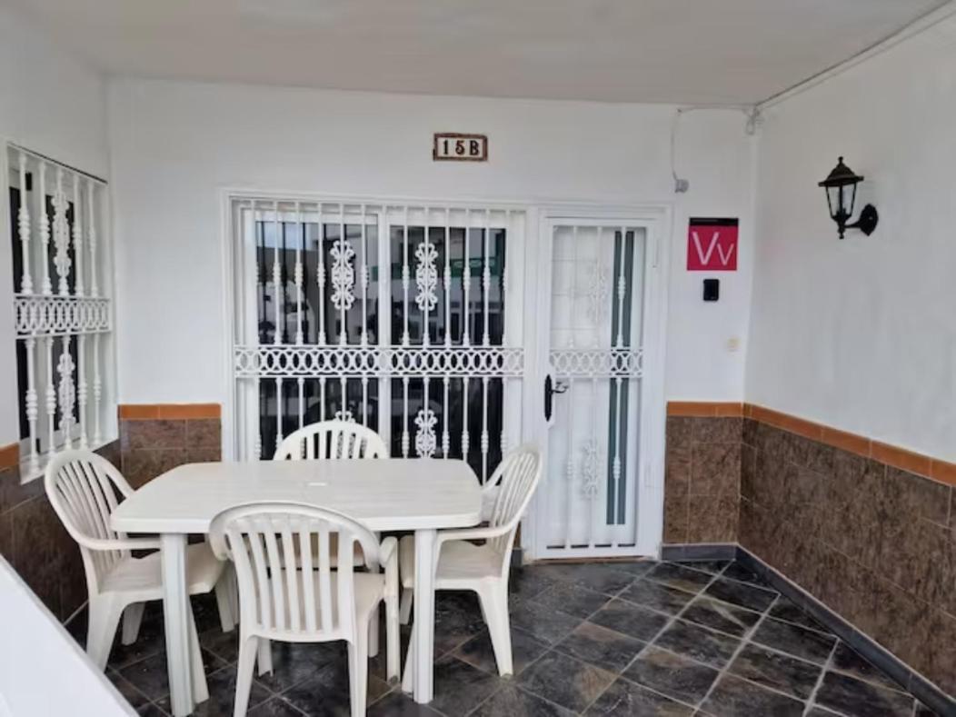 Casa Yei -Apto. A 4 Minutos De La Playa Tías Eksteriør billede